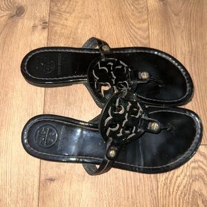 MAKE OFFERS Tory miller sandals